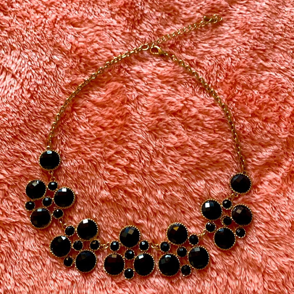 Fashionable necklace,black and gold tone metallic